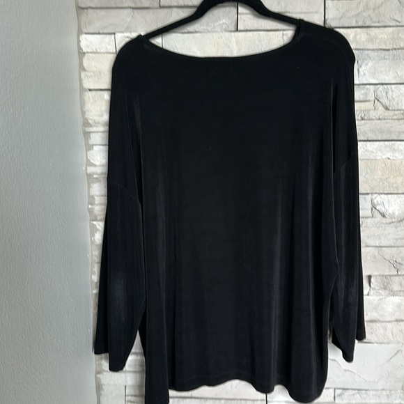 EUC Chico’s Travelers Womens Black Pullover Acetate Long Sleeve Slinky Blouse - Picture 3 of 4